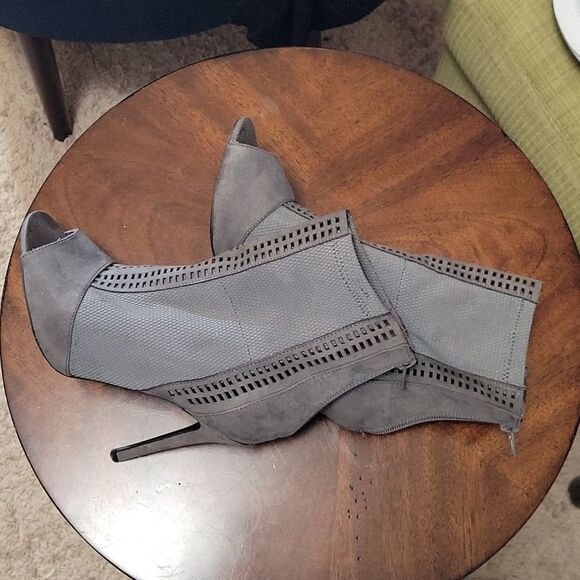 QUPID FAUX SUEDE HIGH HEEL BACK ZIPPER OPEN TOE BOOTIES - Picture 9 of 16